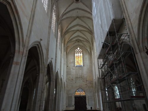 intérieur basilique de Cléry-Saint-André